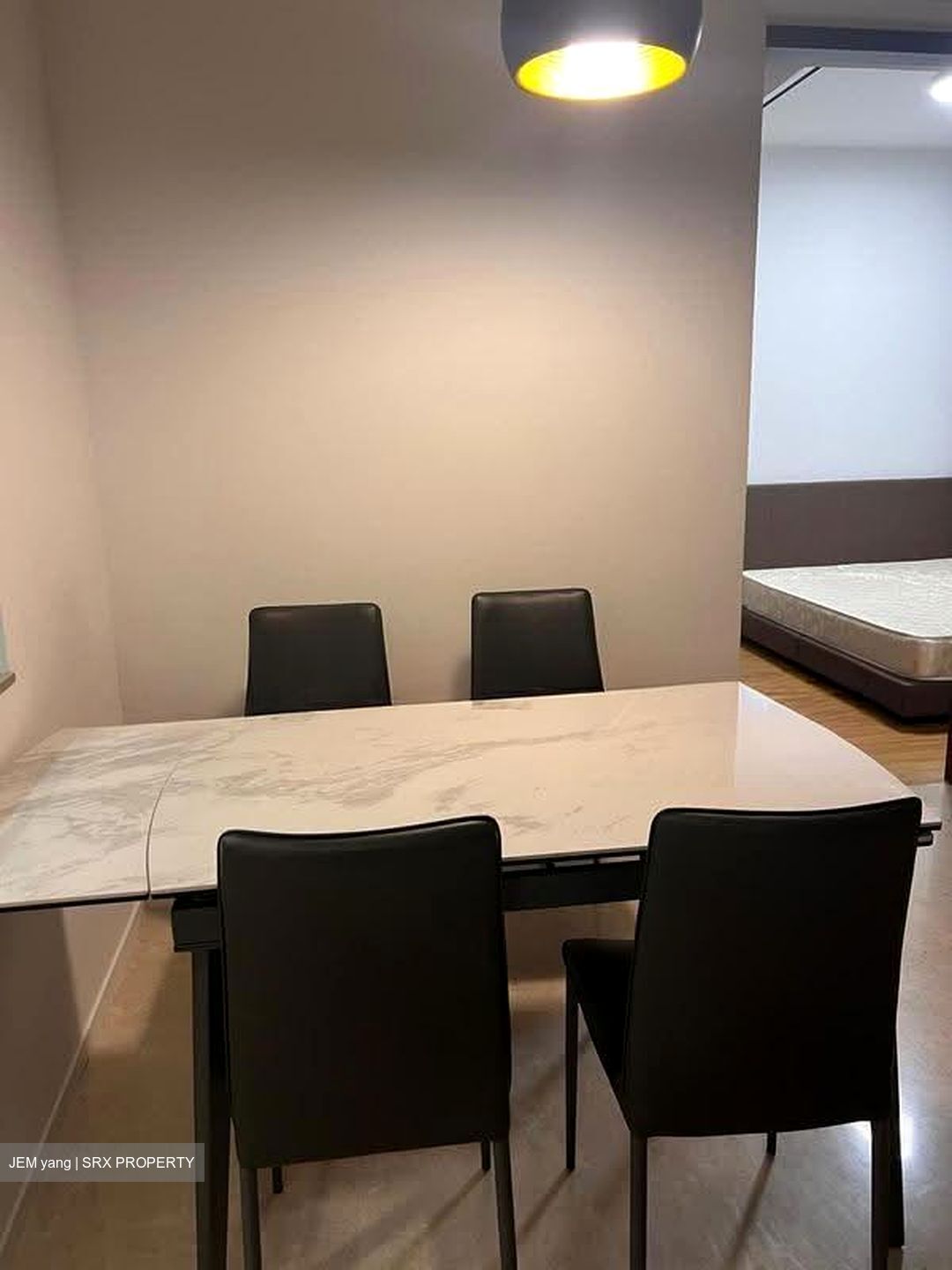Avenue South Residence (D3), Apartment #632425311